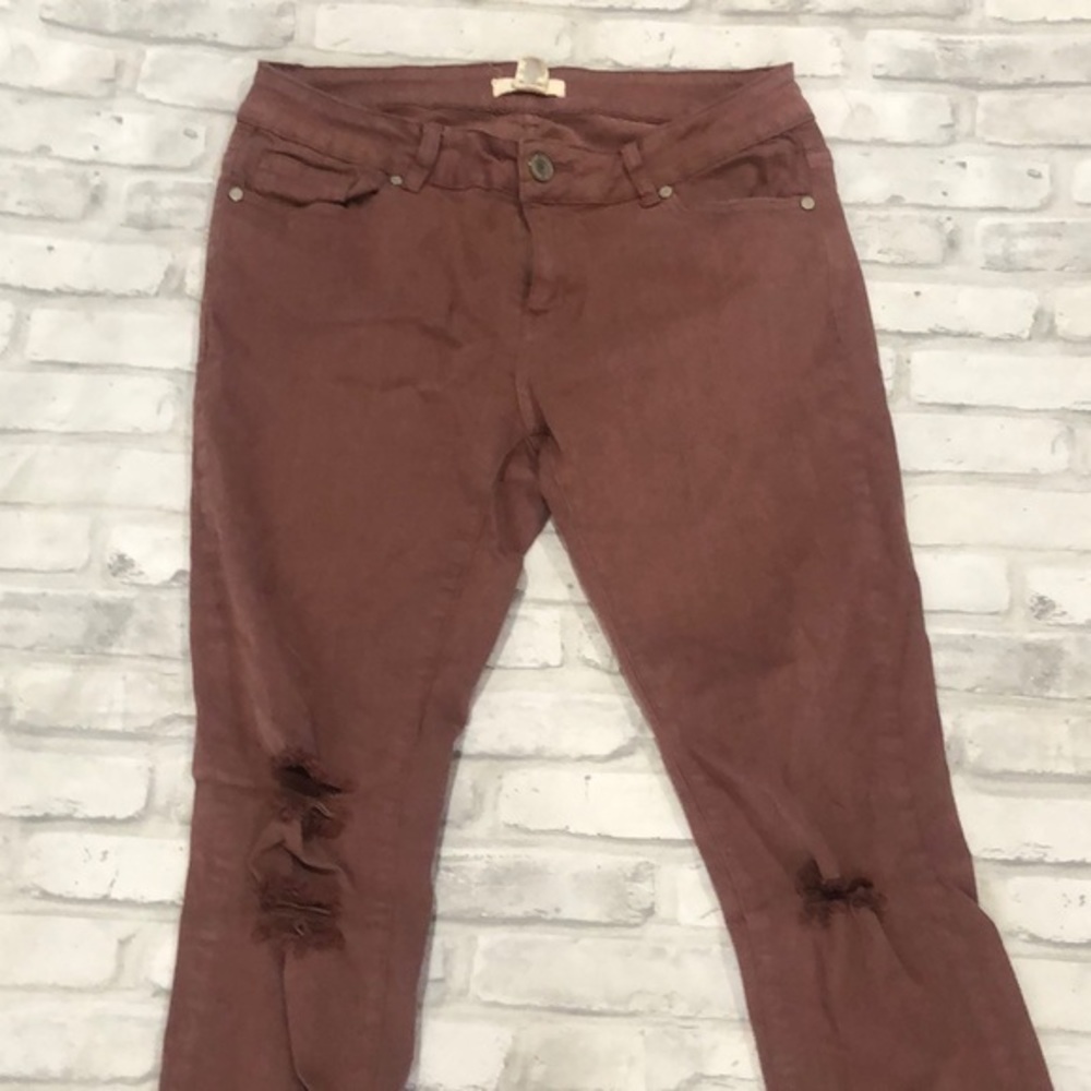 Blue asphalt destroyed skinny jeans